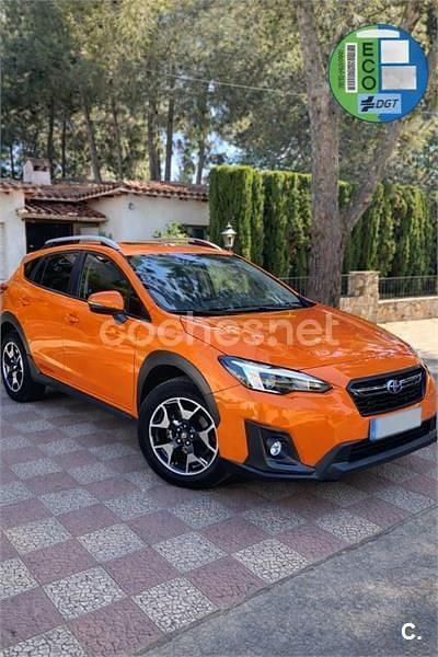 Usado Subaru XV 114 CV (83 kW) 2018 Naranja SUV
