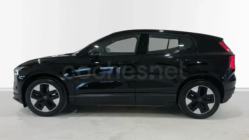 Käytetty Volvo EX30 Core 200 kW (272 HP) 2025 Eléctrico Katumaasturi