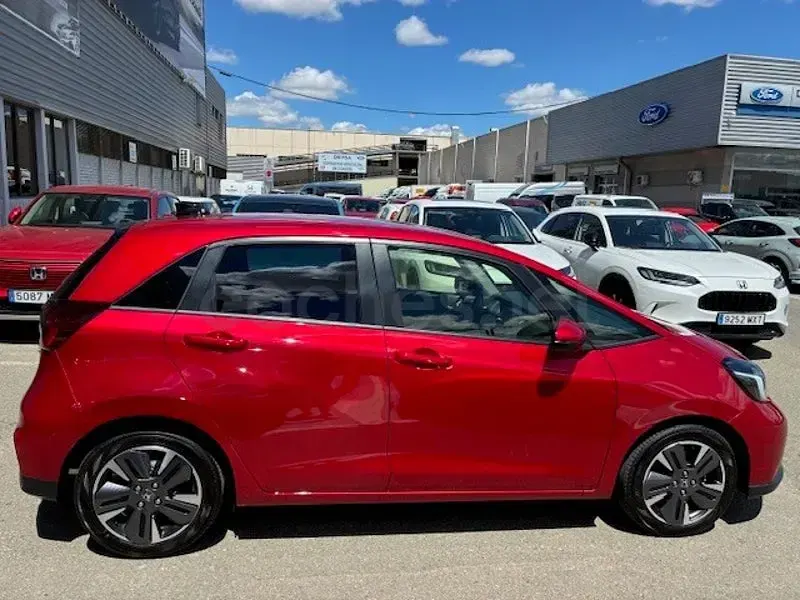 Usado Honda Jazz Advance 122 CV (89 kW) 2025 Rojo Utilitario