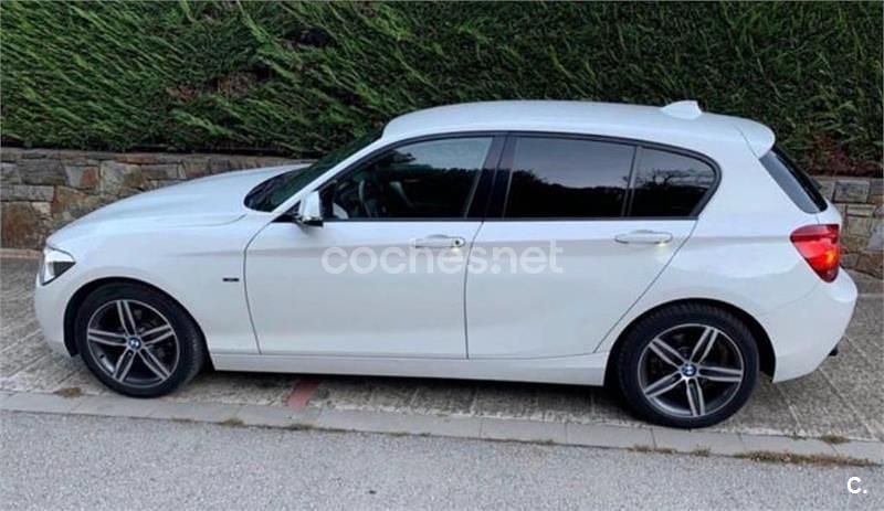 Usado BMW 118 Sport Line 143 CV (105 kW) 2012 Blanco Utilitario