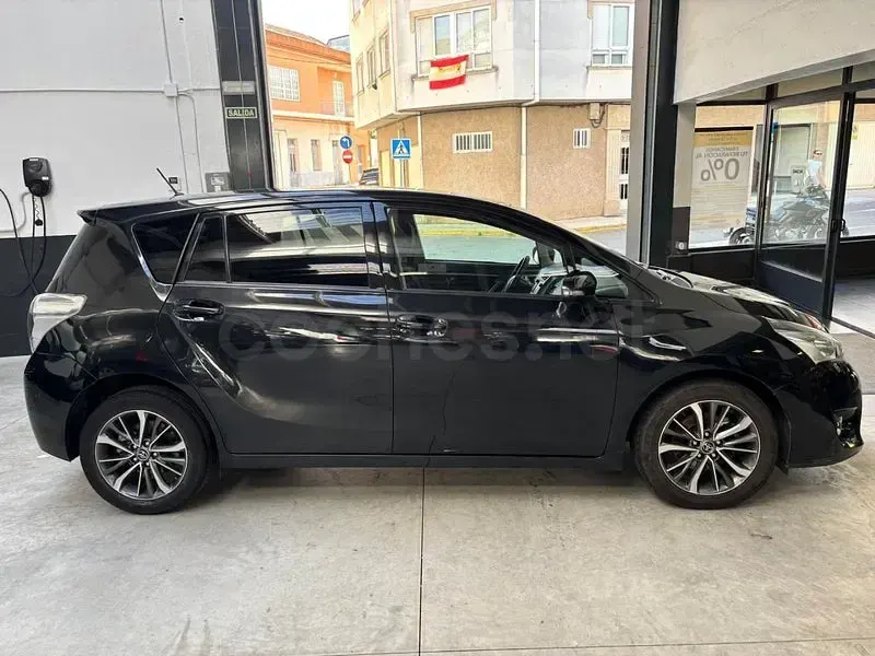 Usado Toyota Verso Advance 112 CV (82 kW) 2016 Negro Monovolumen