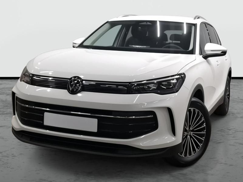 Blanco puro Usado 2025 VW Tiguan SUV | 31.990 € (Precio justo) - Imagen 1/4