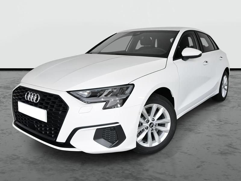 Usado Audi A3 Sportback 110 CV (80 kW) 2022 Blanco ibis Utilitario