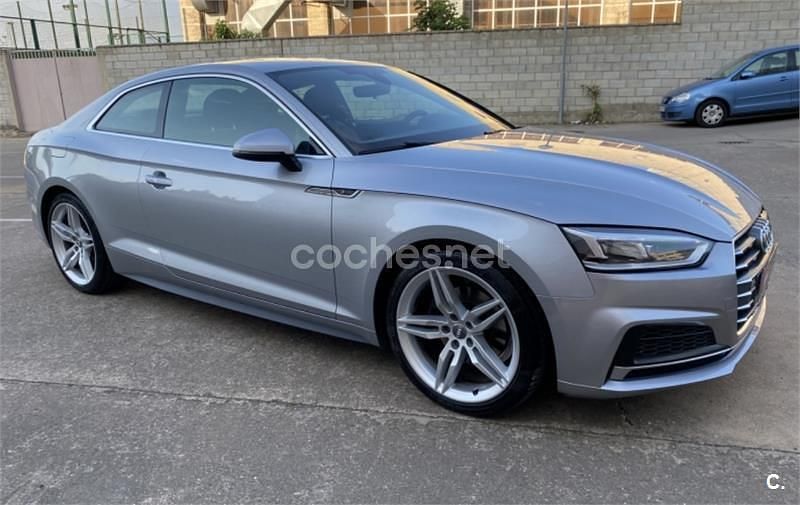 Usado Audi A5 S-Line 190 CV (139 kW) 2018 Gris / plata Coupe