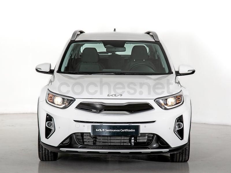 Usado Kia Stonic 100 CV (73 kW) 2024 Blanco SUV