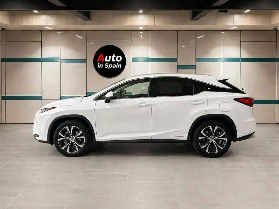 Usado Lexus RX450h Executive Line 313 CV (230 kW) 2019 Blanco SUV