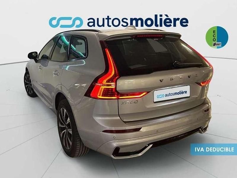 Usado Volvo XC60 Plus 197 CV (144 kW) 2023 Gris plata SUV