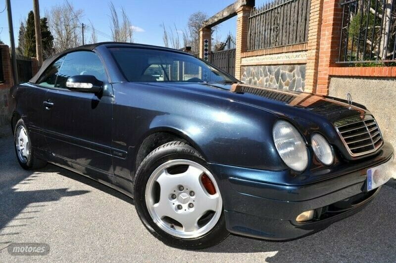 Usado Mercedes CLK200 Elegance 191 CV (140 kW) 2000 Azul Descapotable