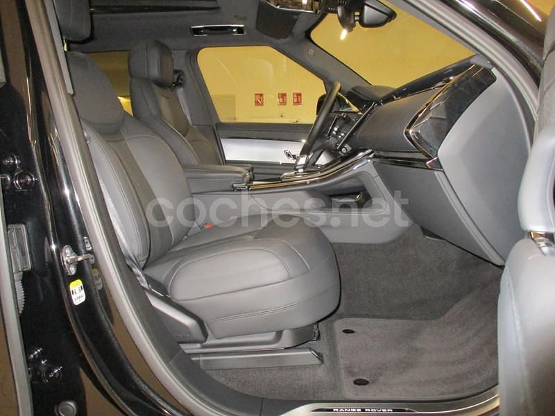 Usado Land Rover Range Rover Sport SE 300 CV (220 kW) 2024 Negro SUV