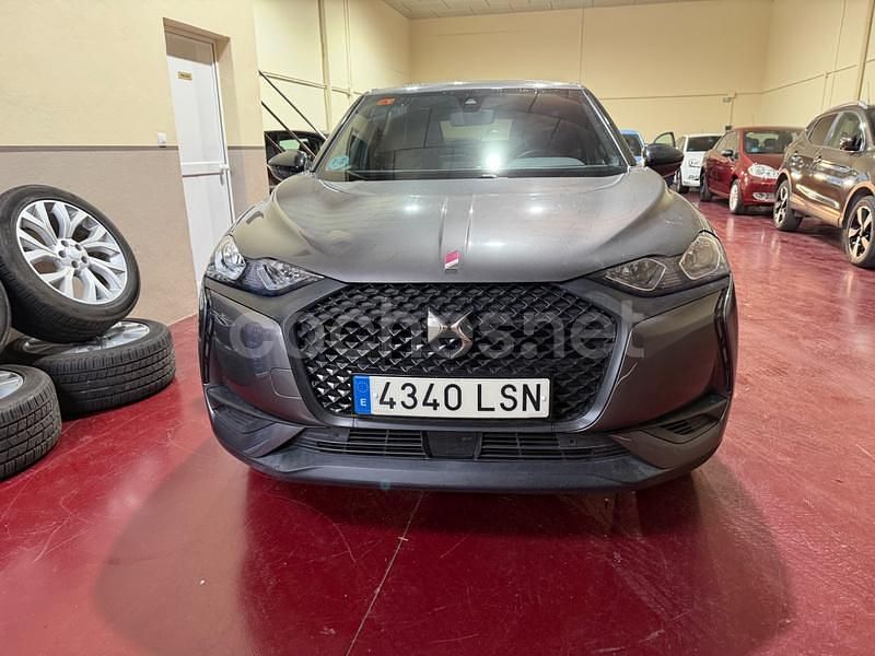 Usado DS Automobiles DS3 Crossback Performance 110 CV (80 kW) 2021 Gris / plata SUV