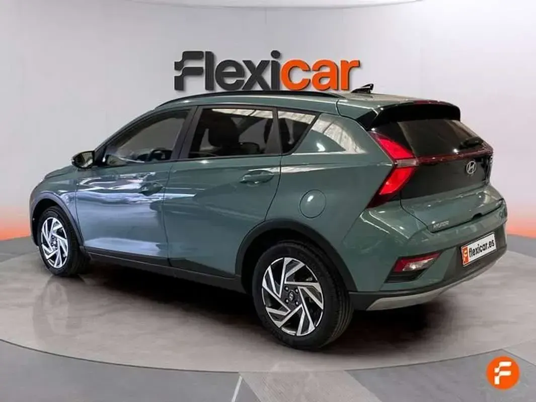 Usado Hyundai Bayon 80 CV (58 kW) 2025 Verde SUV