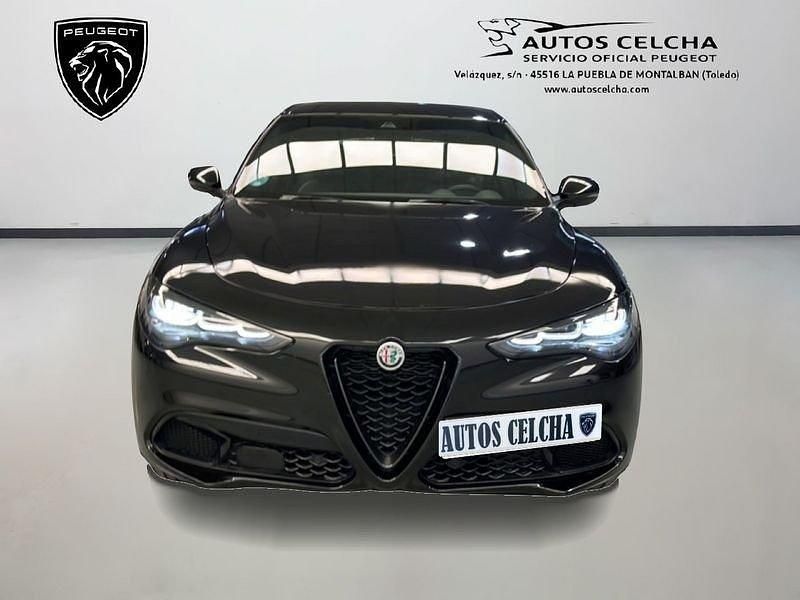 Usado Alfa Romeo Stelvio Sprint 160 CV (117 kW) 2023 Negro SUV
