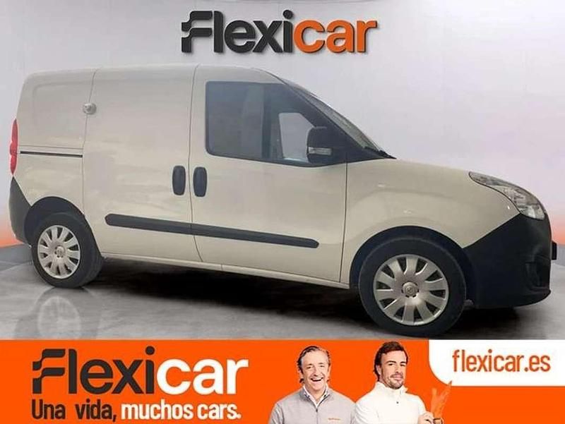 Blanco Usado 2018 Opel Combo Monovolumen | 8390 € (Super precio) - Imagen 1/4