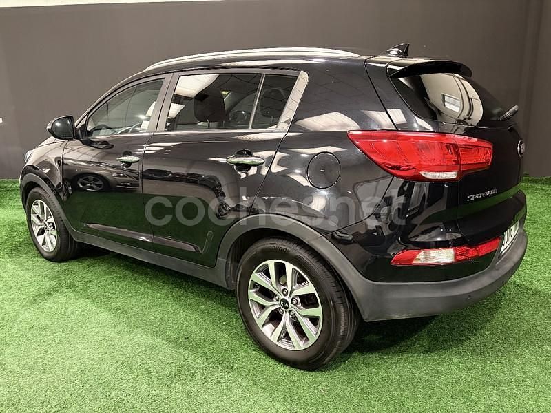 Usado Kia Sportage 115 CV (84 kW) 2016 Negro SUV