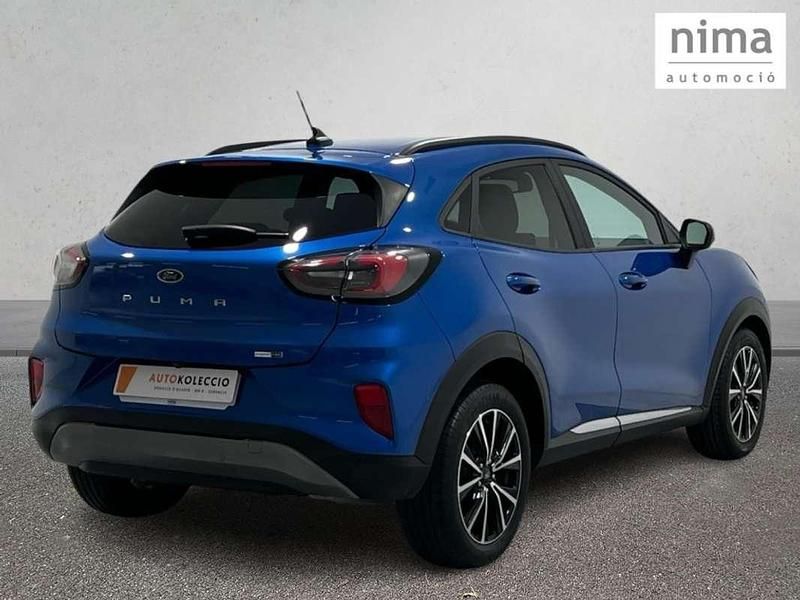 Usado Ford Puma Titanium 125 HP (91 kW) 2022 Azul SUV