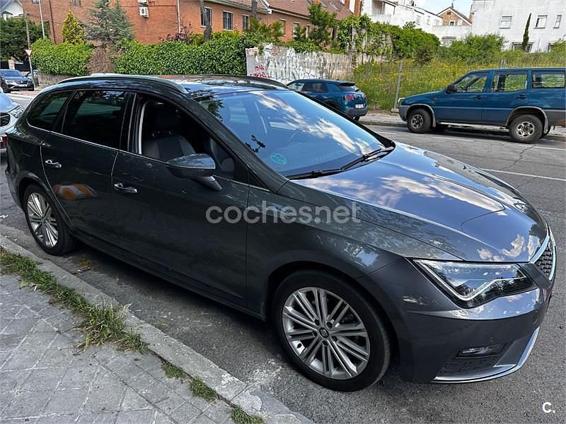 Gris / plata Usado 2018 Seat Leon XCELLENCE Familiar | 13.500 € (Super precio) - Imagen 1/4