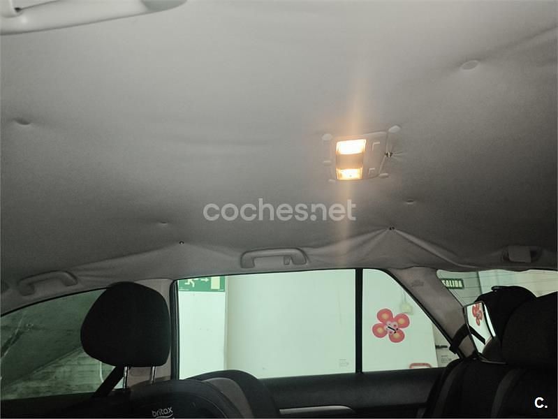 Usado Toyota Avensis Sol 150 CV (110 kW) 2007 Gris / plata Familiar