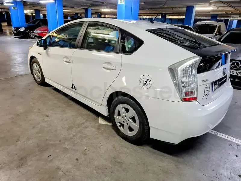 Usado Toyota Prius Eco 136 CV (100 kW) 2011 Blanco Berlina
