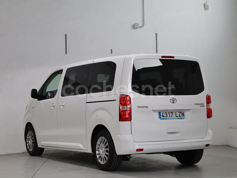 Usado Toyota Proace Verso 145 CV (106 kW) 2022 Blanco Familiar