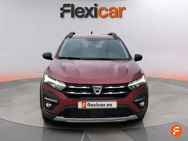 Usado Dacia Sandero Essentiel 91 CV (66 kW) 2022 Rojo