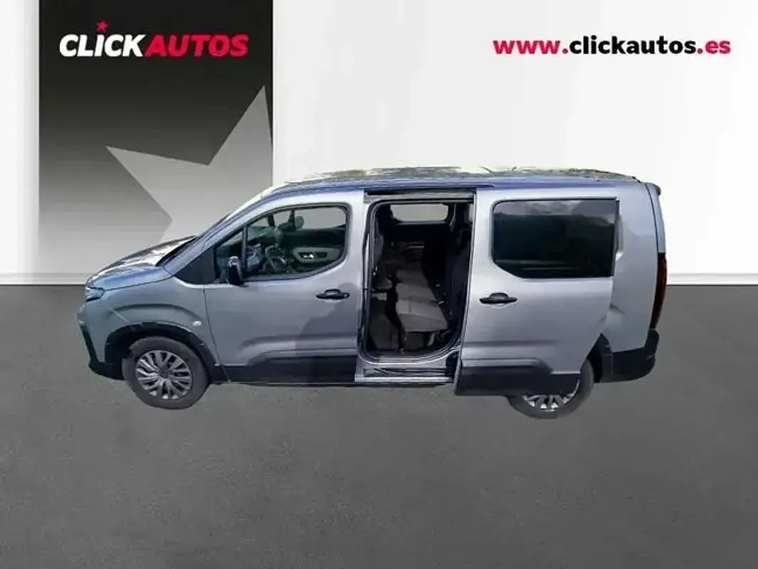 Usado Peugeot Rifter Allure 101 CV (74 kW) 2025 Gris Monovolumen