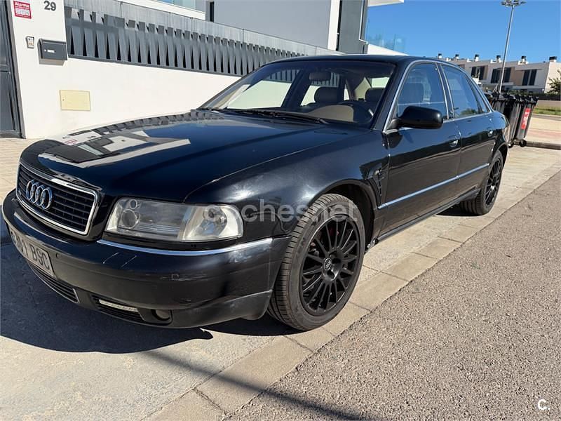 Usado Audi A8 225 CV (165 kW) 2002 Negro Berlina