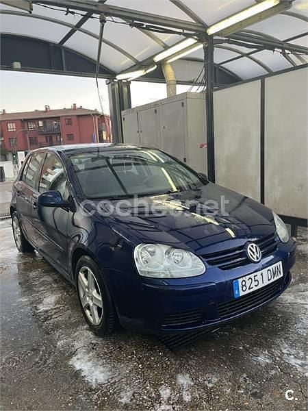 Usado VW Golf IV Highline 105 CV (77 kW) 2005 Azul Berlina