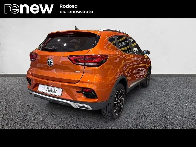 Usado MG ZS Luxury 111 CV (81 kW) 2024 Spiced orange SUV