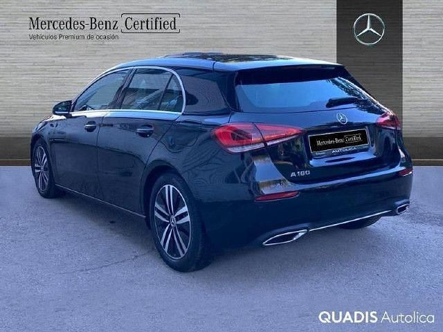 Usado Mercedes A180 Progressive 136 CV (100 kW) 2022 Negro noche