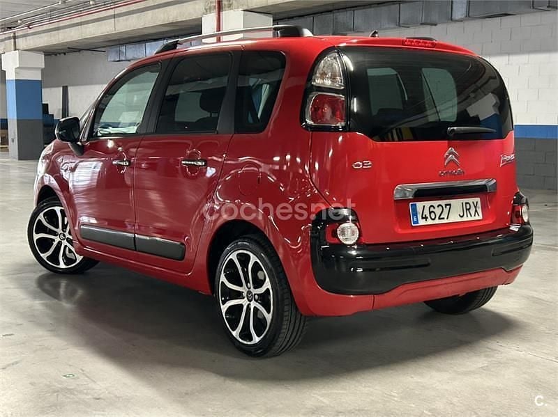 Usado Citroën C3 Picasso Live 110 CV (80 kW) 2017 Rojo Monovolumen