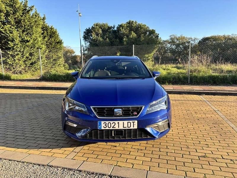 Usado Seat Leon FR 150 CV (110 kW) 2020 Utilitario
