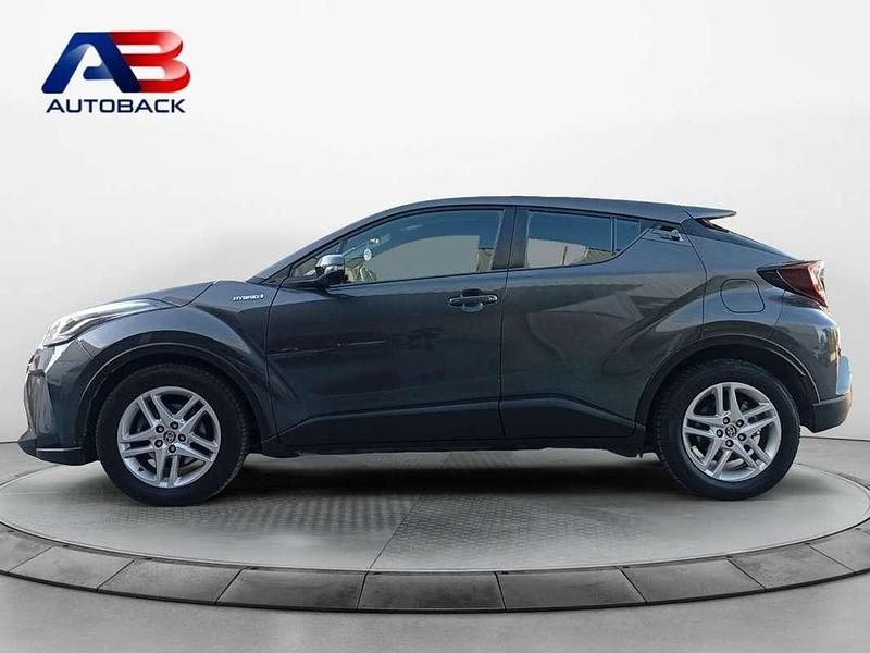 Usado Toyota C-HR Advance 122 CV (89 kW) 2020 Gris SUV