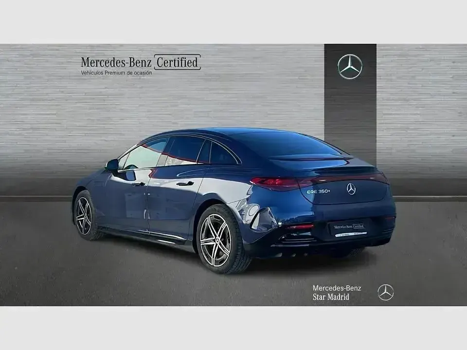 Usado Mercedes EQE350 AMG 235 kW (320 CV) 2025 Azul Berlina