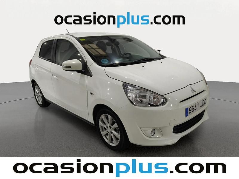Usado Mitsubishi Space Star Motion 80 CV (58 kW) 2015 Blanco Utilitario