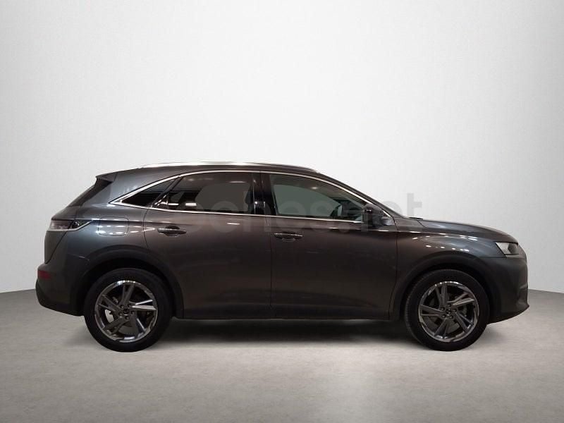 Usado DS Automobiles DS7 Crossback Bastille 131 CV (96 kW) 2022 Gris / plata SUV