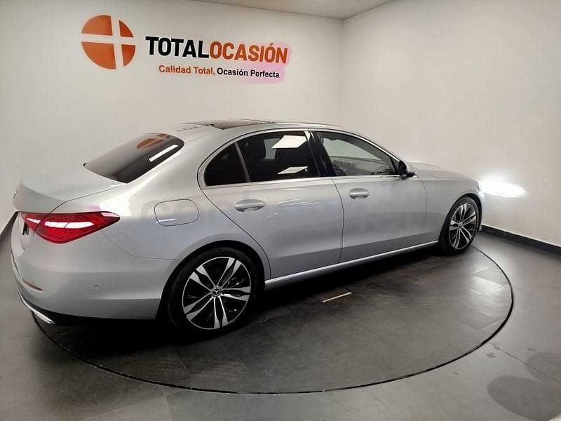 Usado Mercedes C220 200 CV (147 kW) 2021 Gris / plata Berlina
