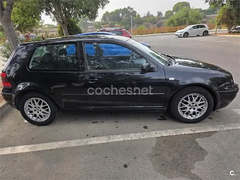 Usado VW Golf IV GTI 150 CV (110 kW) 2002 Negro Berlina
