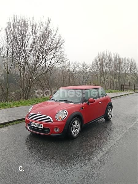 Usado Mini One D 90 CV (66 kW) 2013 Rojo Utilitario