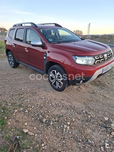 Usado Dacia Duster Prestige 115 CV (84 kW) 2022 Rojo SUV