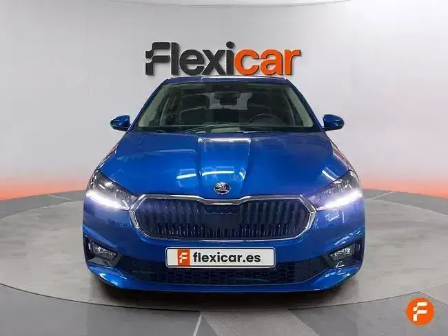 Usado Skoda Fabia Selection 80 CV (58 kW) 2025 Azul Utilitario
