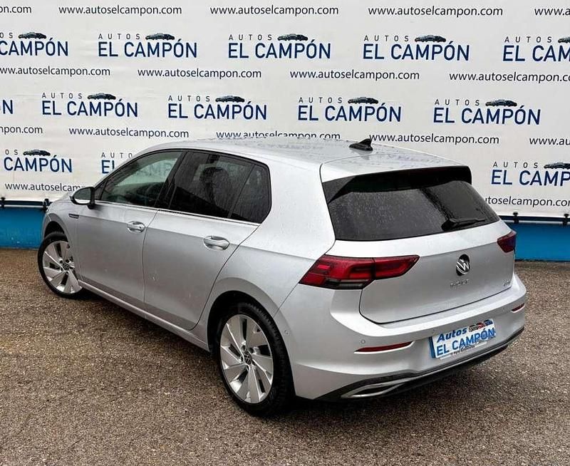 Usado VW Golf VII Style 150 CV (110 kW) 2020 Plateado Utilitario