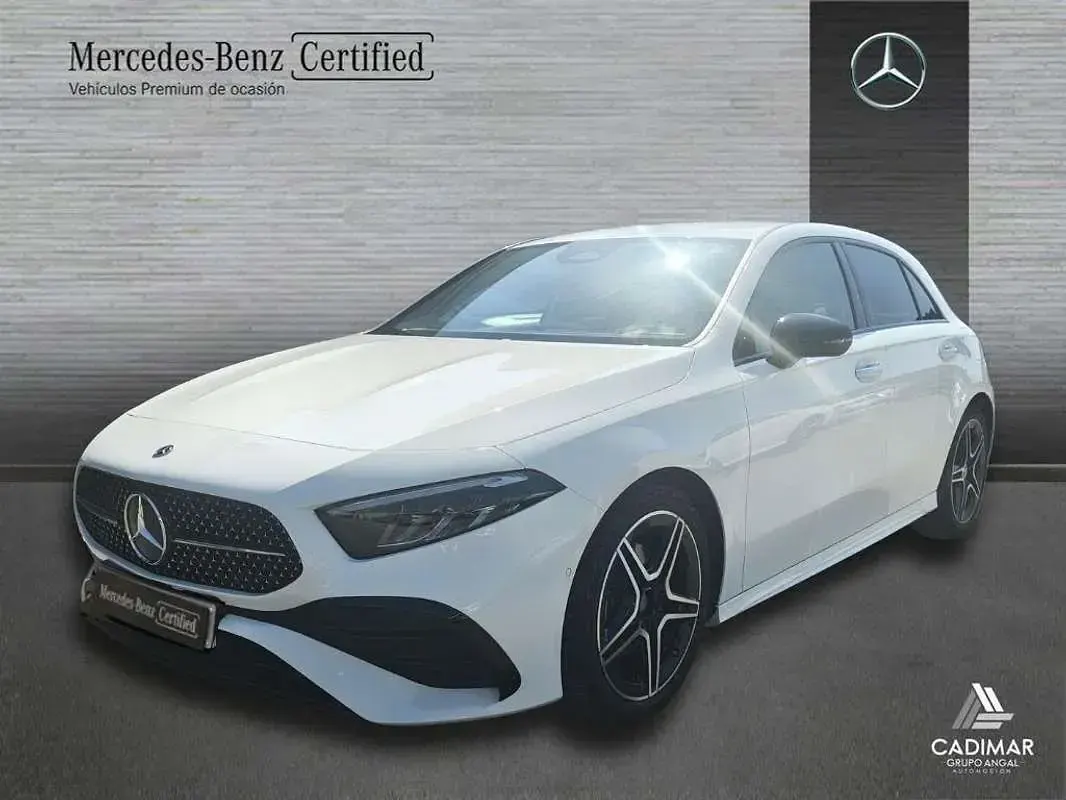 Usado Mercedes A180 116 CV (85 kW) 2025 Berlina