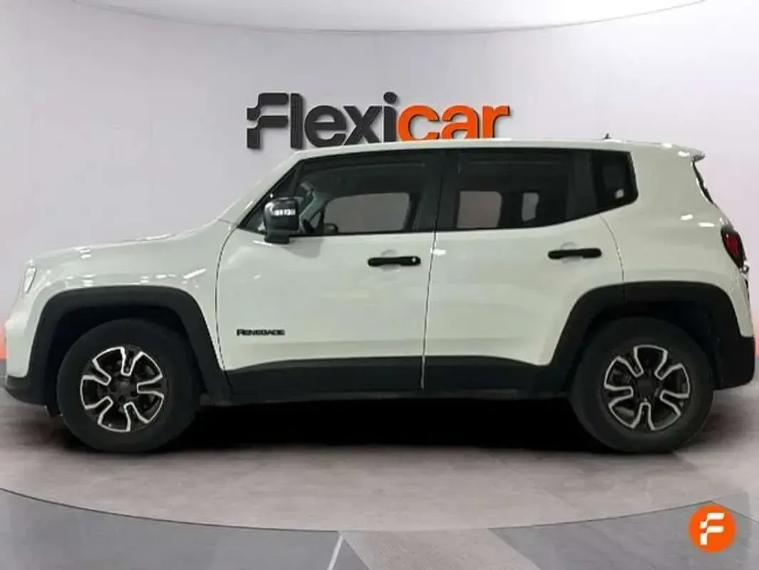 Usado Jeep Renegade Sport 120 CV (88 kW) 2019 Blanco SUV
