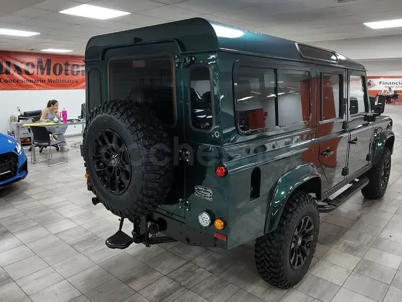 Usado Land Rover Defender SE 122 CV (89 kW) 2006 Verde Familiar