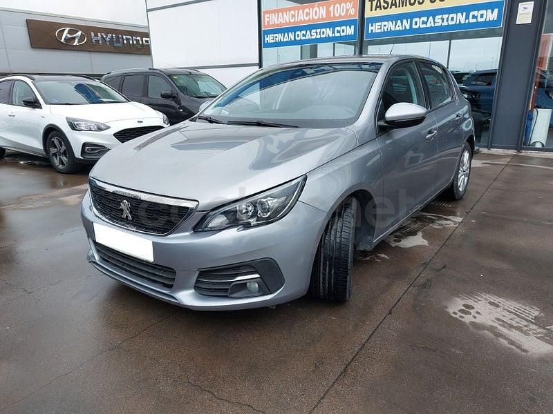 Usado Peugeot 308 Active 130 CV (95 kW) 2018 Gris / plata Berlina