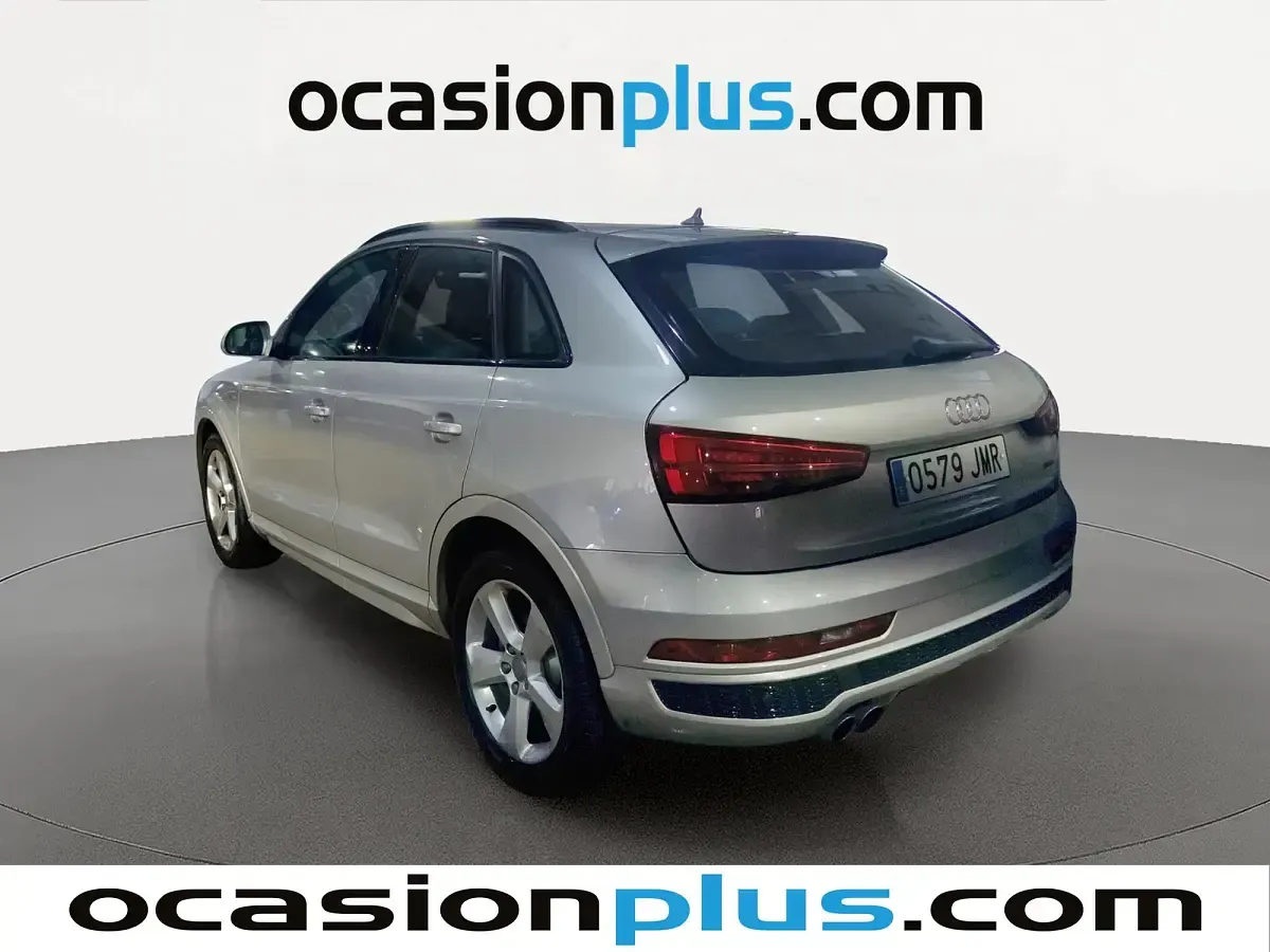 Usado Audi Q3 Sport 180 CV (132 kW) 2016 Gris plata SUV