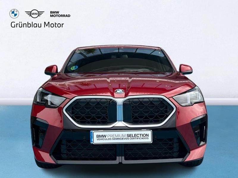 Usado BMW X2 163 CV (119 kW) 2025 Fire red (metalizado) SUV
