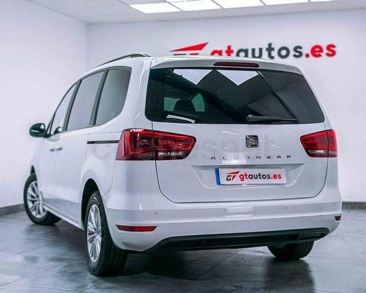 Usado Seat Alhambra Reference 150 CV (110 kW) 2019 Blanco Monovolumen