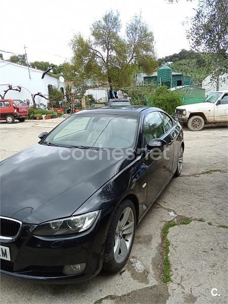 Usado BMW 320 170 CV (125 kW) 2008 Negro Coupe