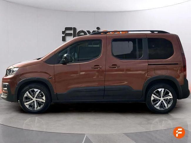 Usado Peugeot Rifter GT-line 130 CV (95 kW) 2019 Naranja Monovolumen